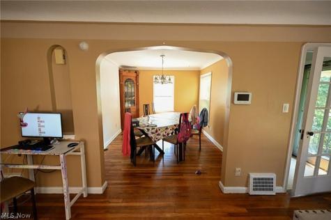 4541 W 174th Street Cleveland OH 44135