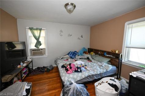4541 W 174th Street Cleveland OH 44135
