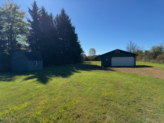 14895 Gar Highway Chardon OH 44024