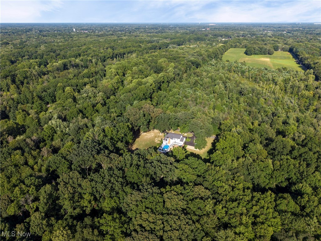 2702 Mcmullen Allen Road Newton Falls OH 44444
