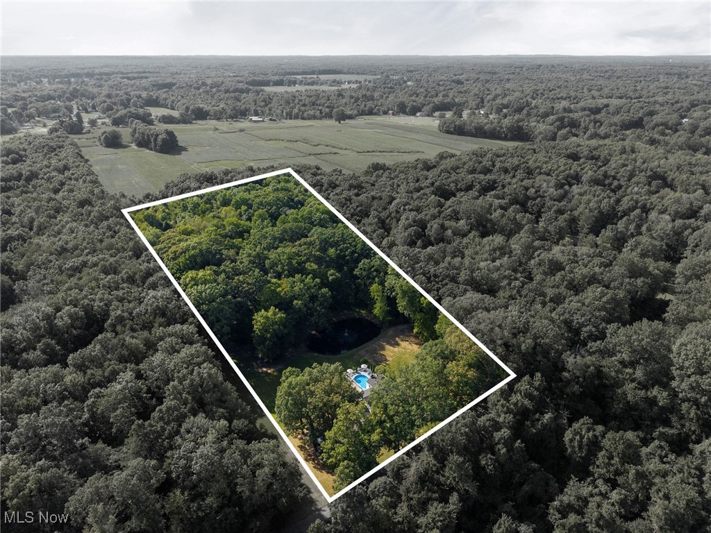 2702 Mcmullen Allen Road Newton Falls OH 44444