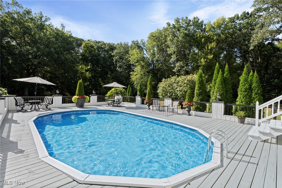 2702 Mcmullen Allen Road Newton Falls OH 44444