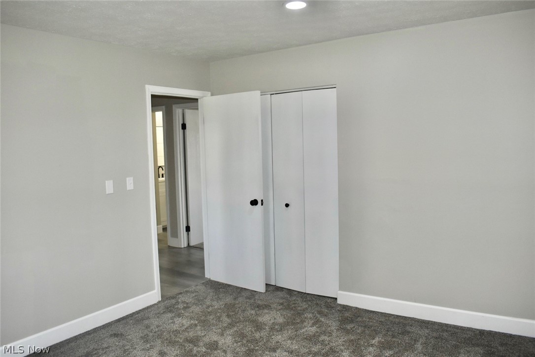 5629 London Drive Austintown OH 44515