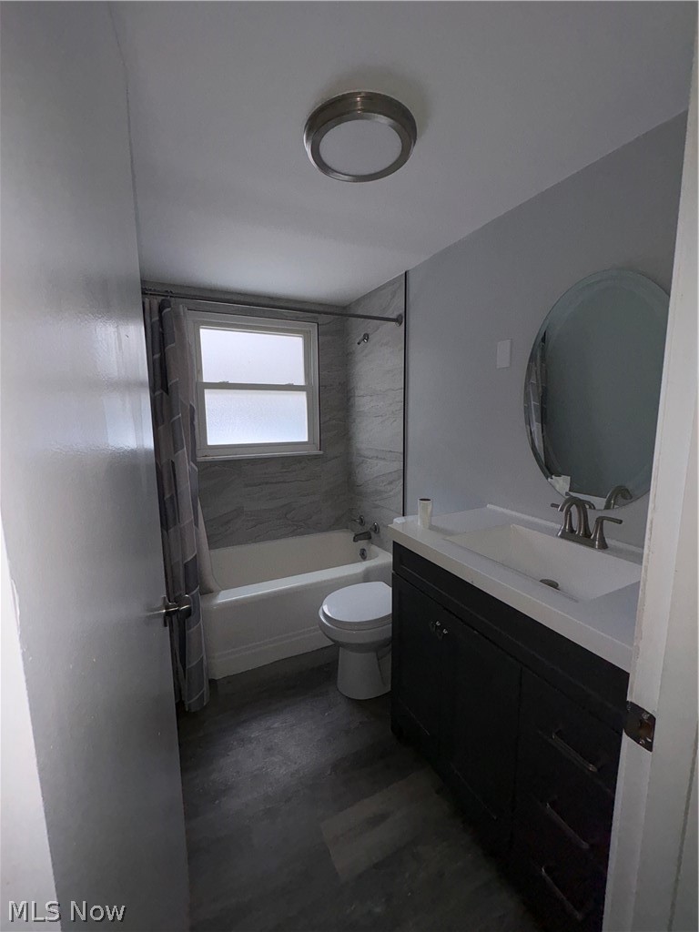 703 Palmer Avenue Youngstown OH 44502