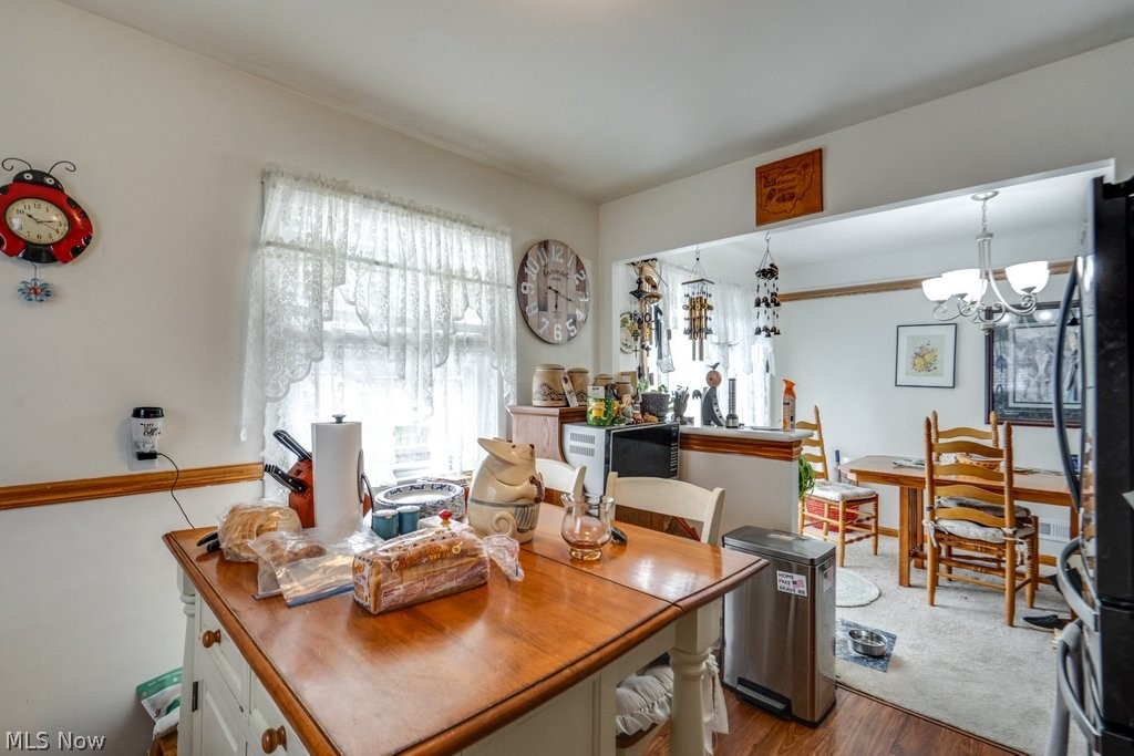 7295 Oakwood Road Parma OH 44130