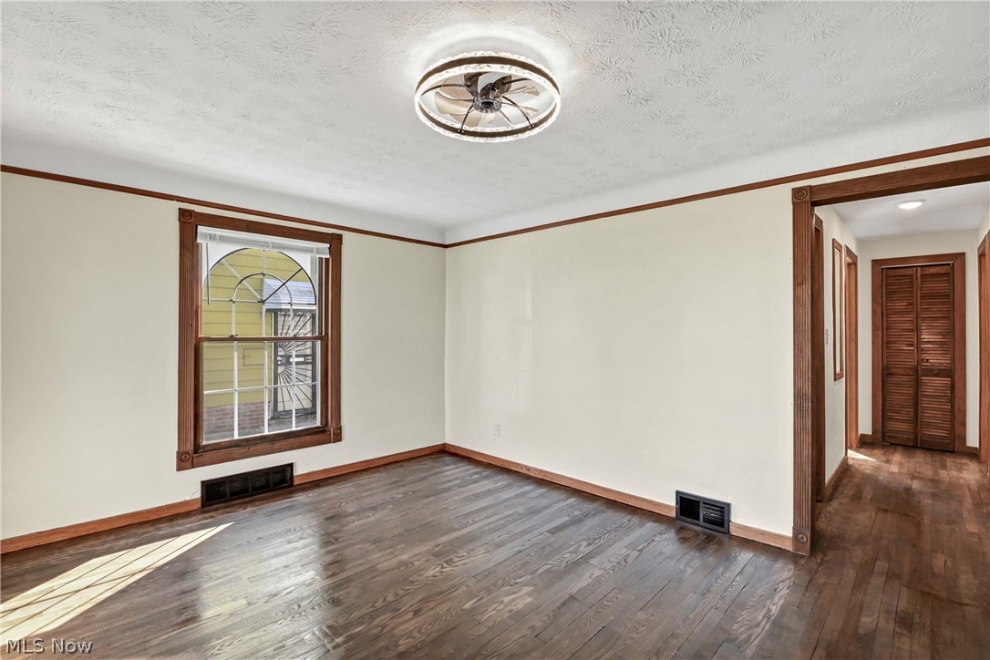 9502 Plymouth Avenue Garfield Heights OH 44125