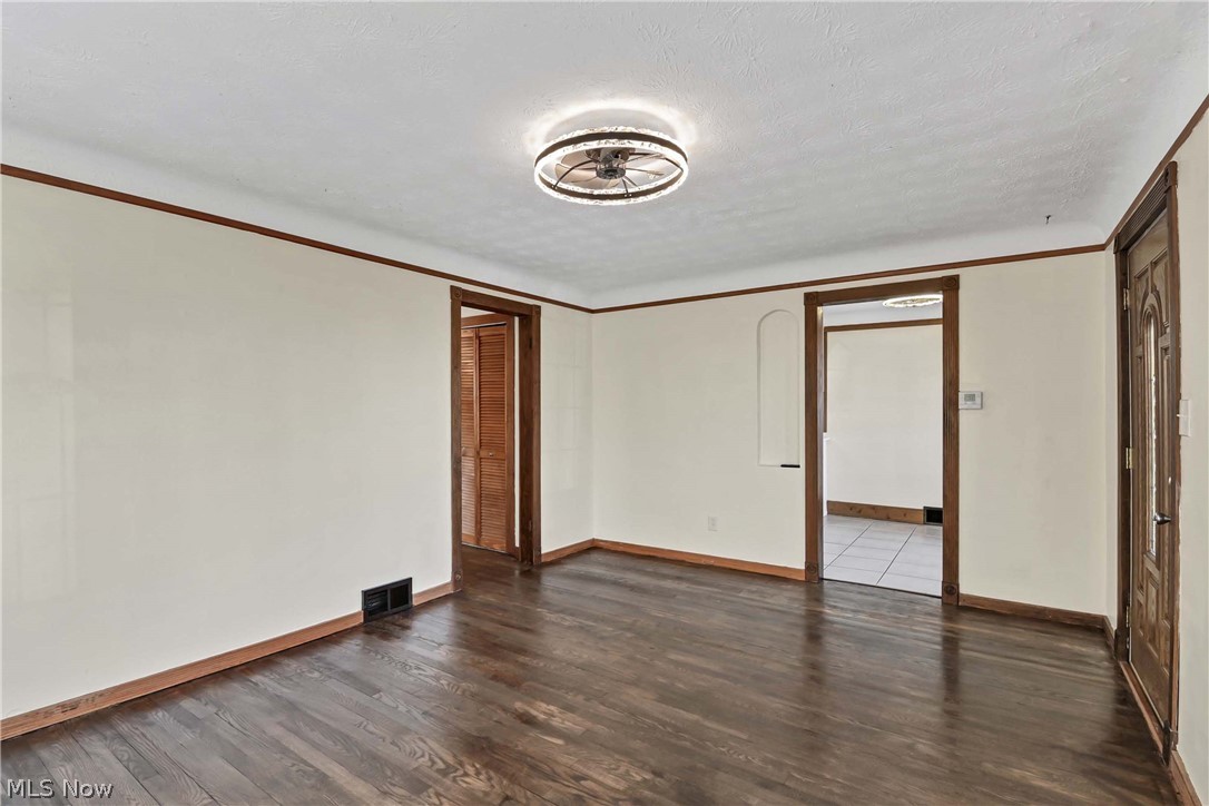 9502 Plymouth Avenue Garfield Heights OH 44125