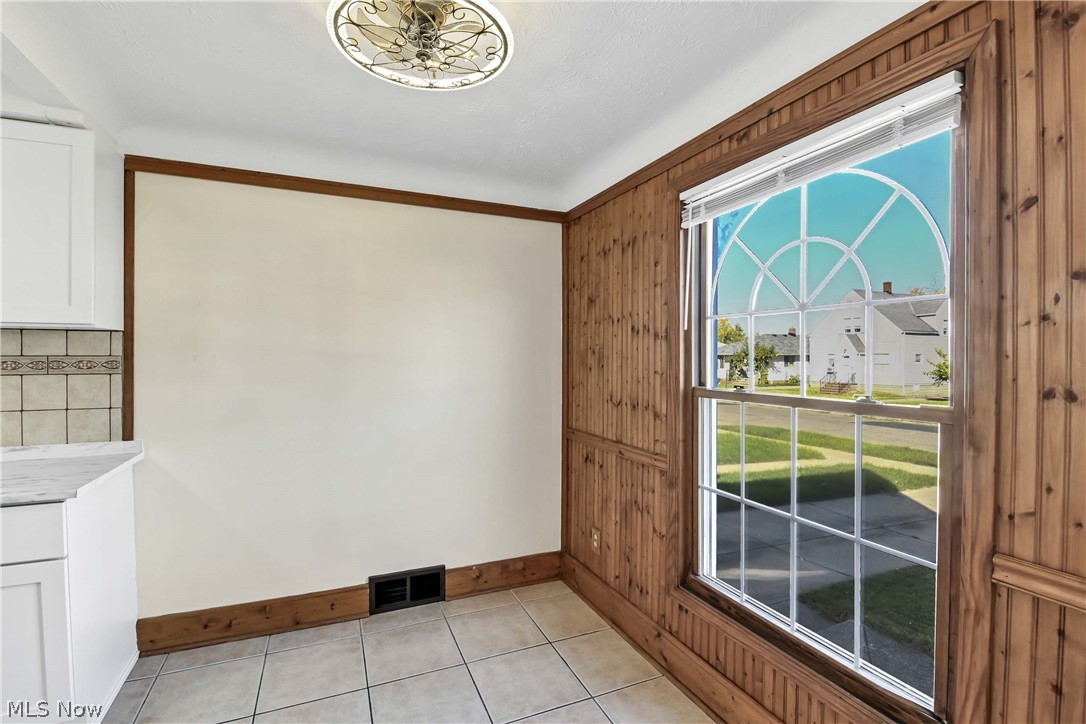 9502 Plymouth Avenue Garfield Heights OH 44125