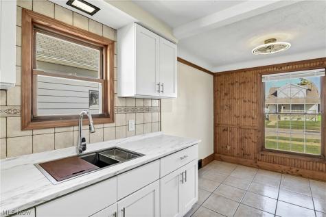 9502 Plymouth Avenue Garfield Heights OH 44125