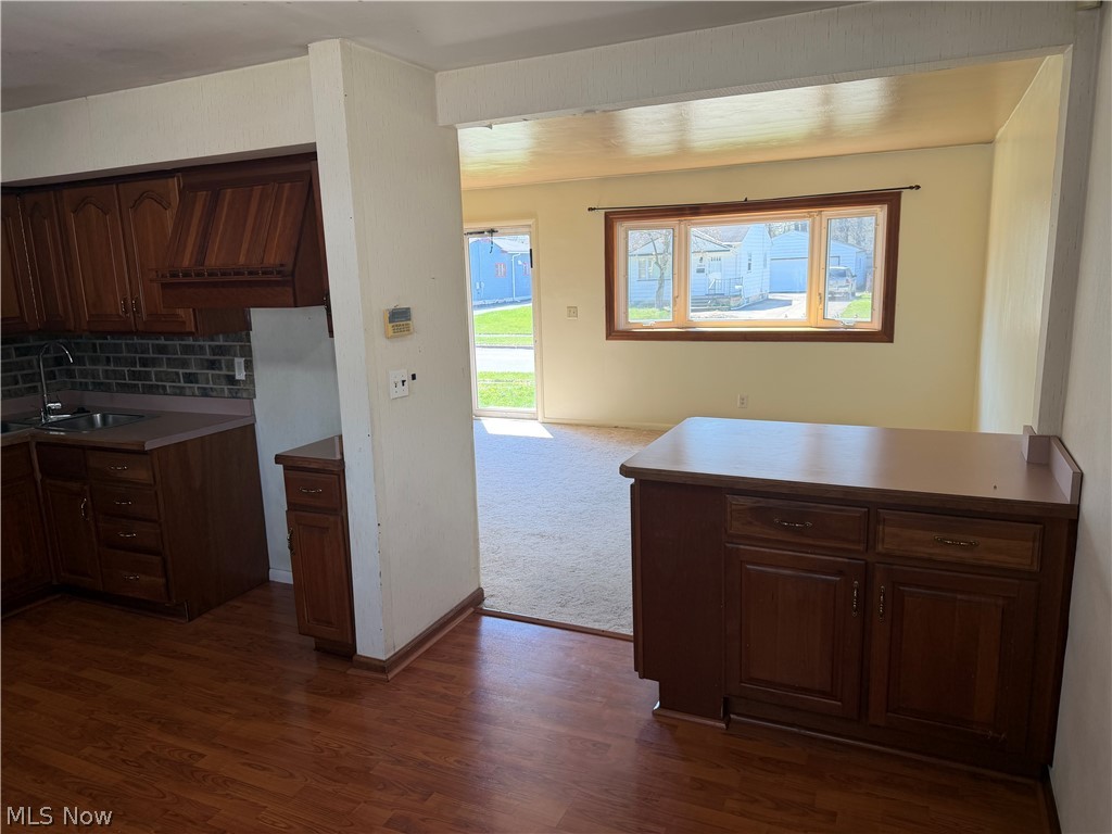 2860 Linda Drive NW Warren OH 44485