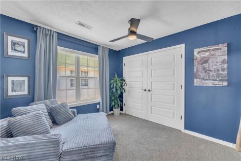42 Vista Circle North Olmsted OH 44070