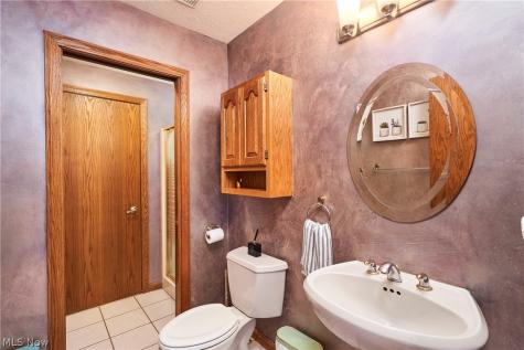 8477 Timber Trail Brecksville OH 44141