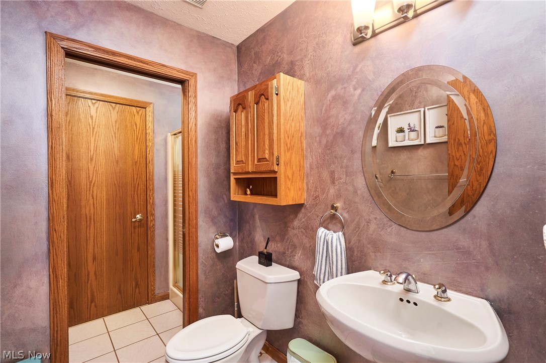 8477 Timber Trail Brecksville OH 44141