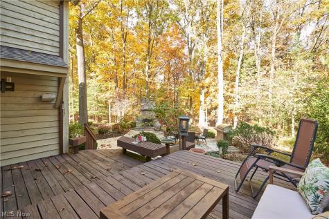 8477 Timber Trail Brecksville OH 44141