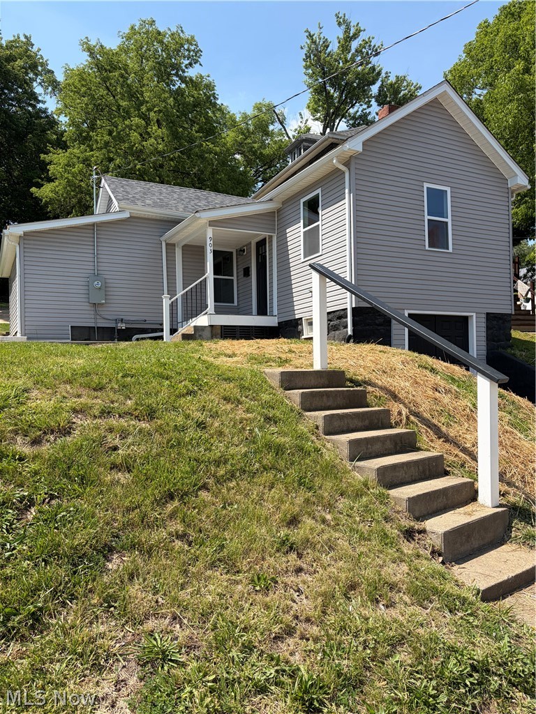 903 Blue Avenue Zanesville OH 43701