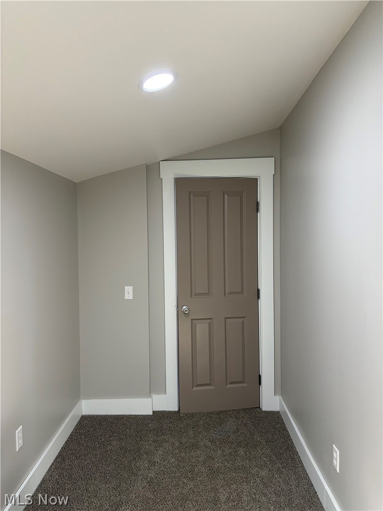 903 Blue Avenue Zanesville OH 43701