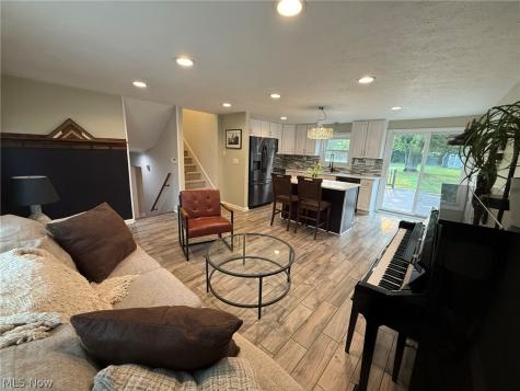 5075 Jaycox Road North Ridgeville OH 44039
