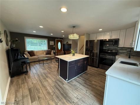 5075 Jaycox Road North Ridgeville OH 44039