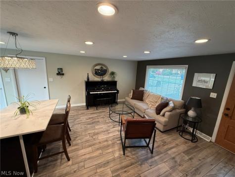5075 Jaycox Road North Ridgeville OH 44039