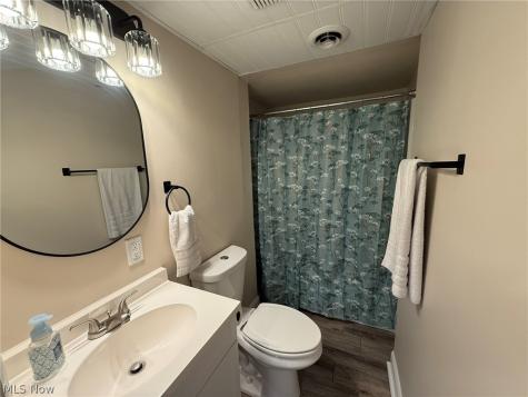 5075 Jaycox Road North Ridgeville OH 44039