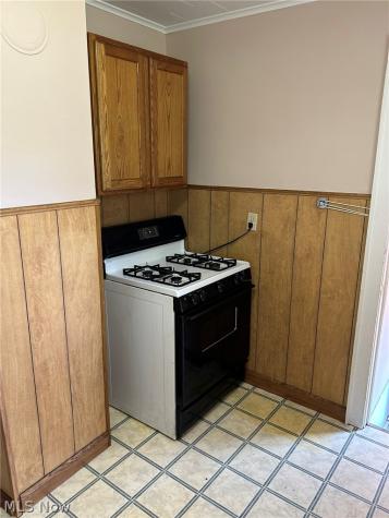 571 Bertha Avenue Akron OH 44306