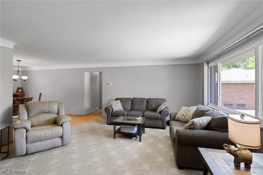13967 Mohawk Trail Middleburg Heights OH 44130