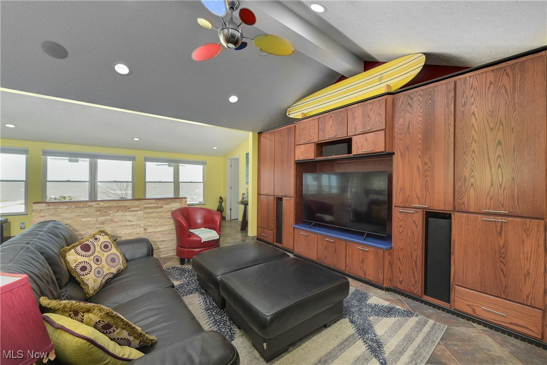 13005 W Lake Road Vermilion OH 44089