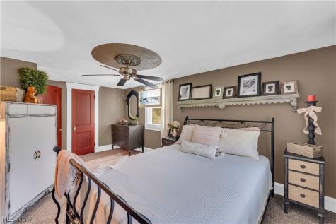1563 Commodore Road Lyndhurst OH 44124