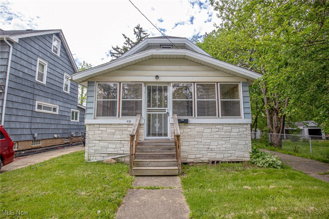 970 Mercer Avenue Akron OH 44320