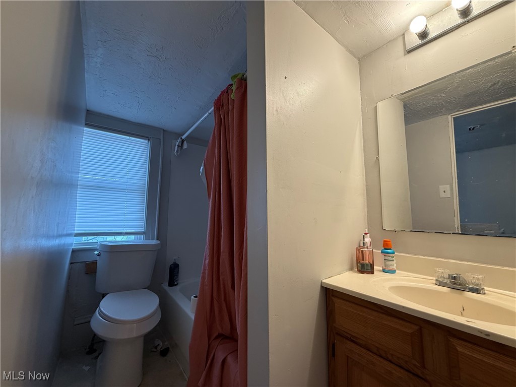 970 Mercer Avenue Akron OH 44320