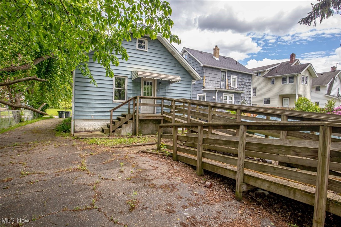 970 Mercer Avenue Akron OH 44320