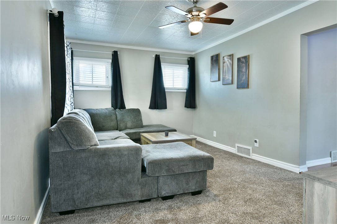 1120 Tibbetts Wick Road Girard OH 44420