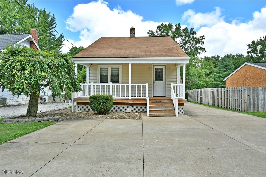 1120 Tibbetts Wick Road Girard OH 44420
