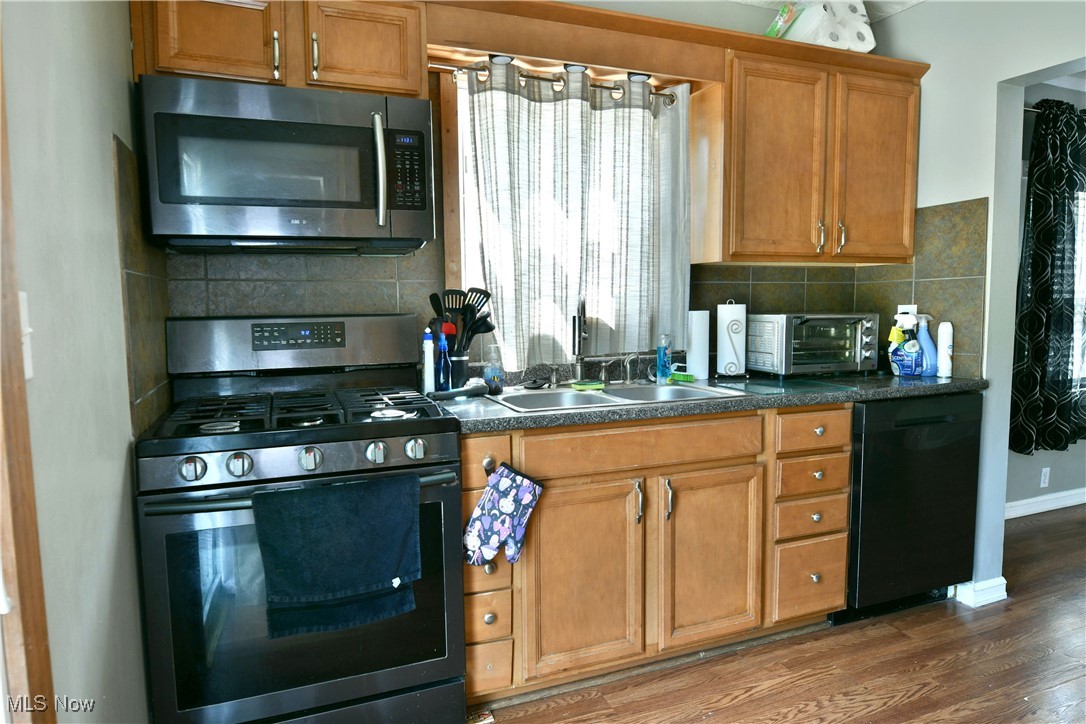 1120 Tibbetts Wick Road Girard OH 44420