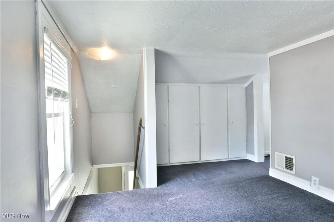 1120 Tibbetts Wick Road Girard OH 44420