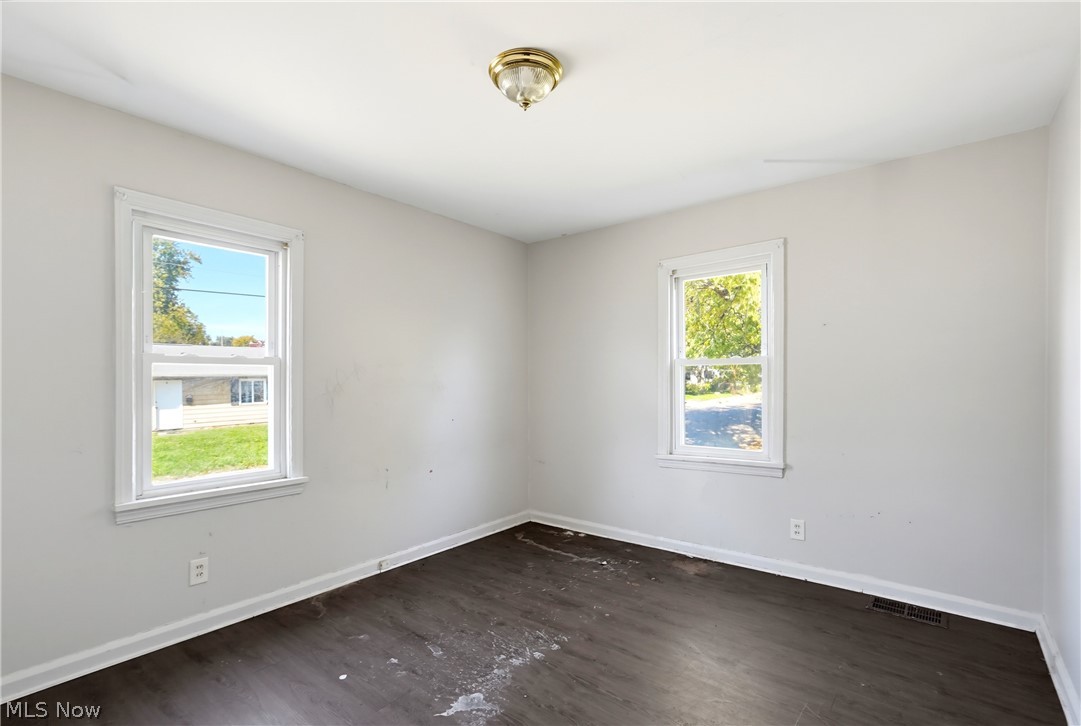 703 14th Street NE Canton OH 44714