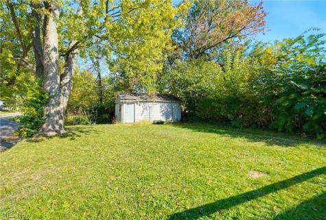 703 14th Street NE Canton OH 44714