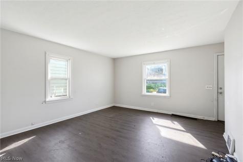 703 14th Street NE Canton OH 44714