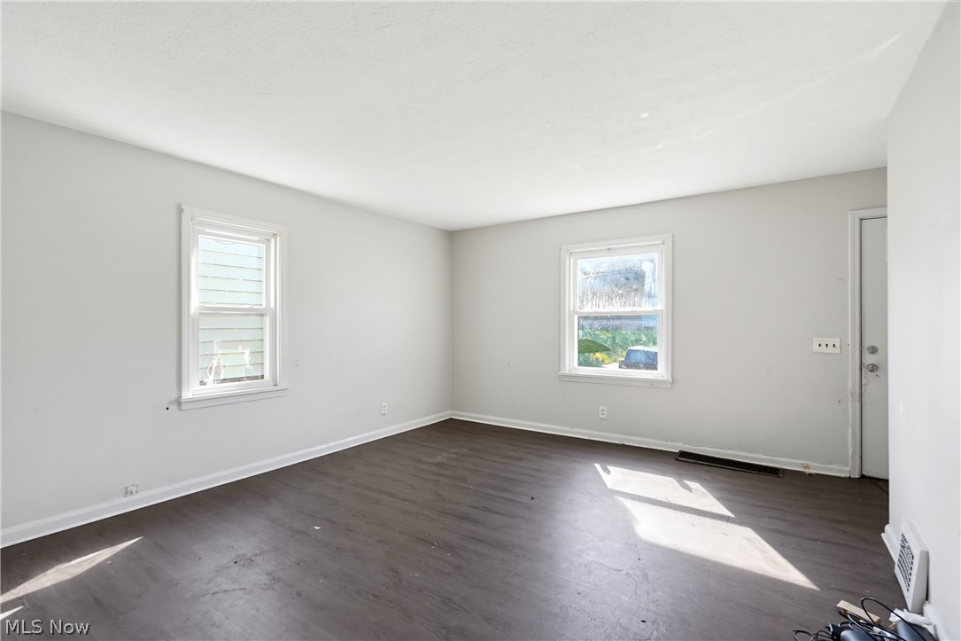 703 14th Street NE Canton OH 44714