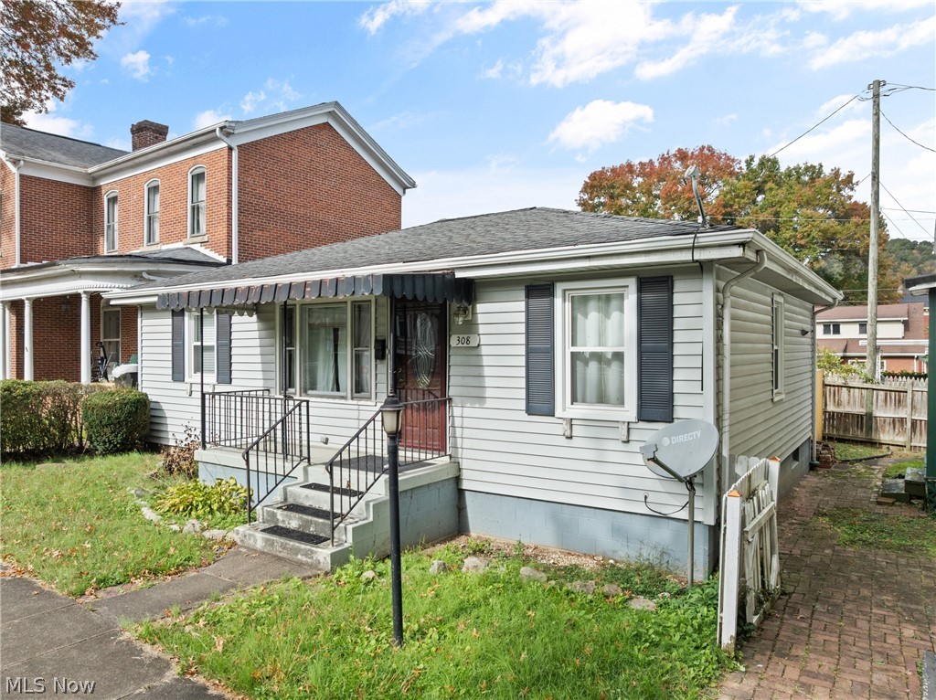308 Whitely Street Bridgeport OH 43912