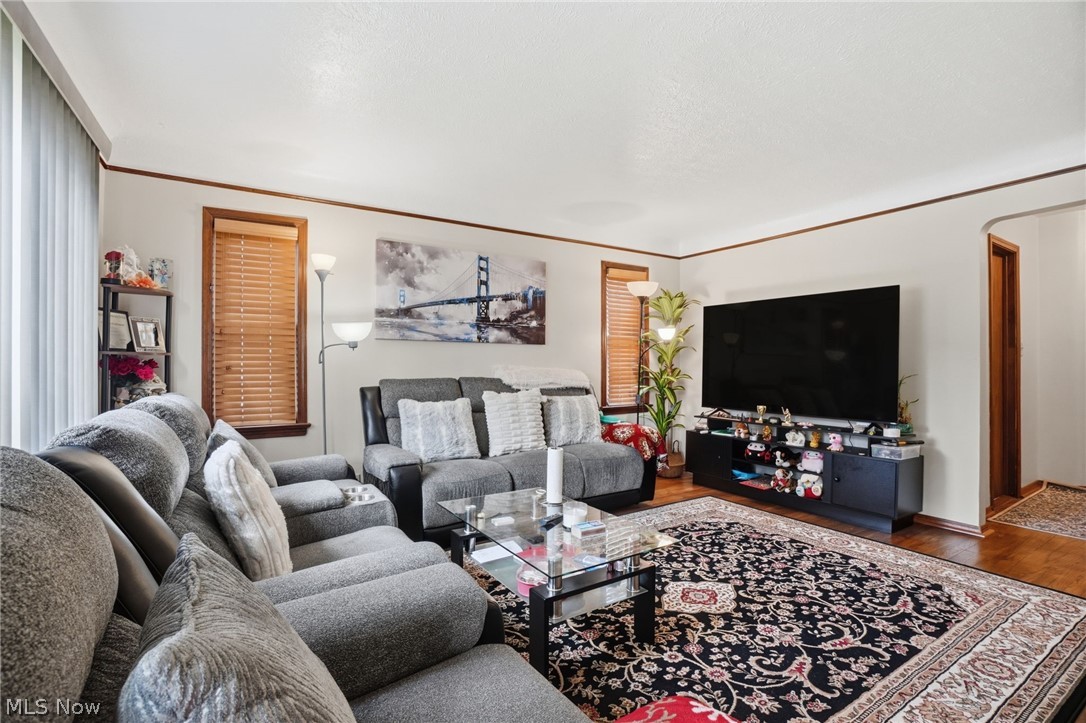 9210 Fernhill Avenue Parma OH 44129