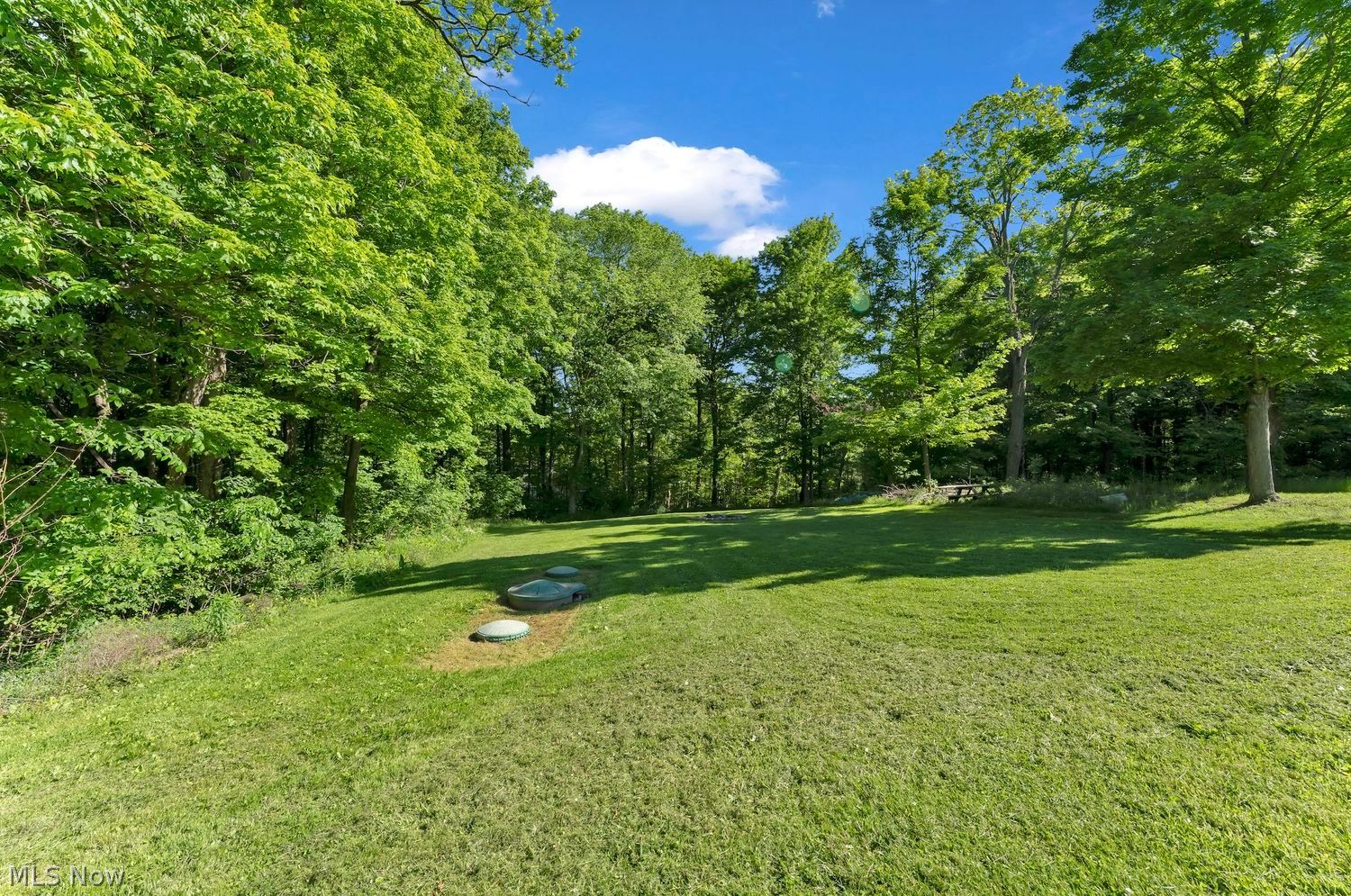 2212 Pleasant Valley Road Niles OH 44446