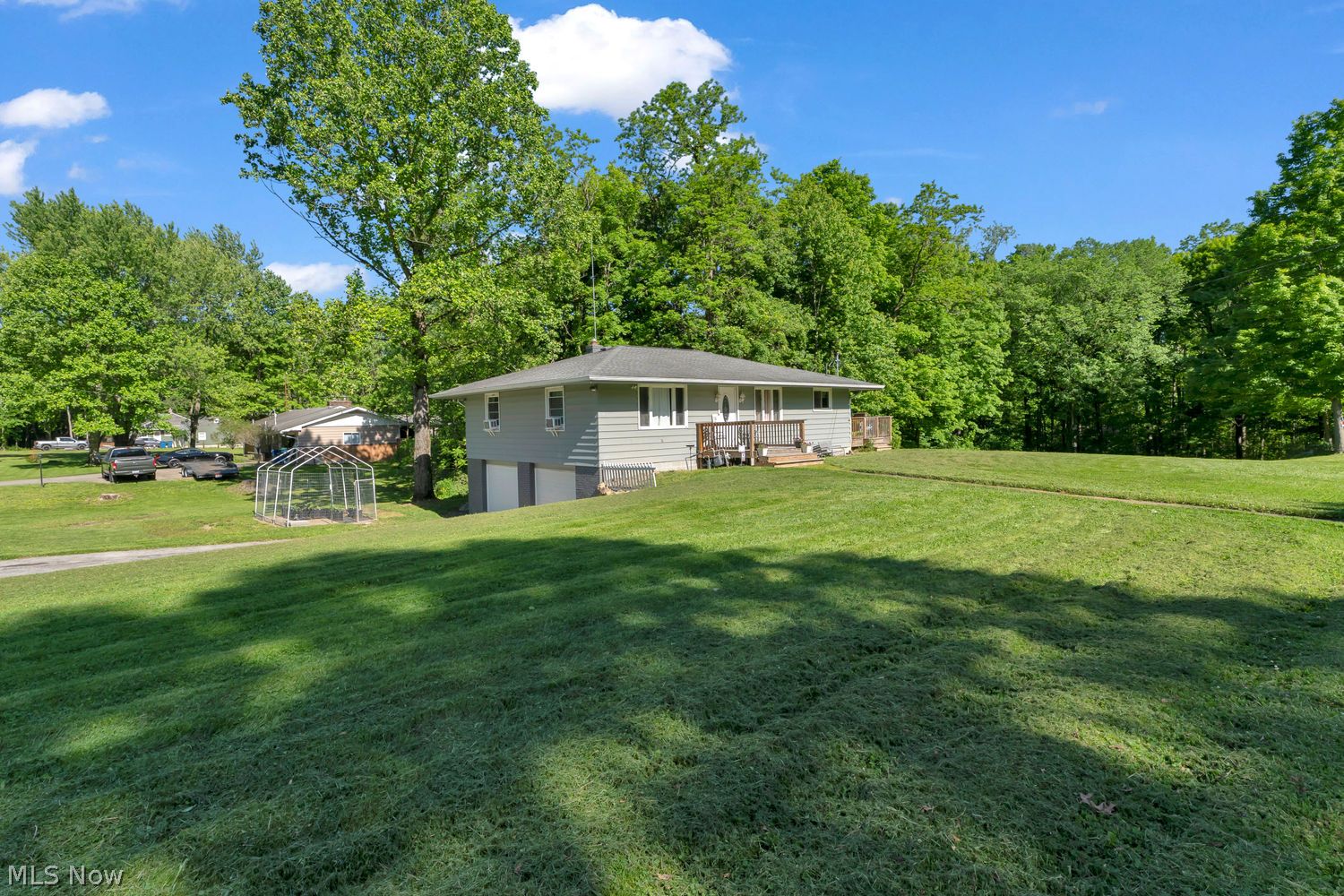 2212 Pleasant Valley Road Niles OH 44446