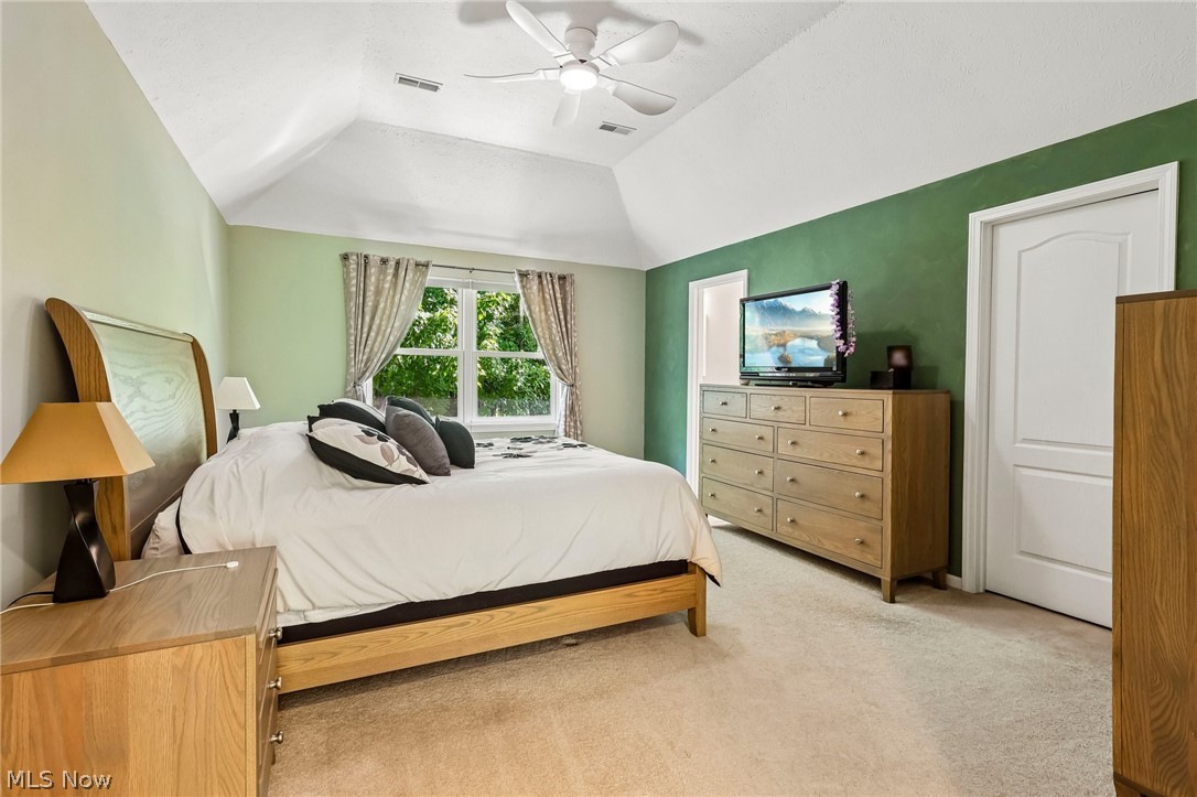 17459 Woodlawn Court Strongsville OH 44149