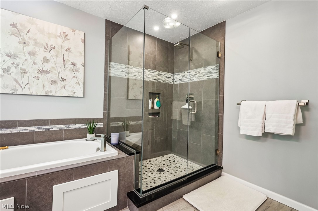 17459 Woodlawn Court Strongsville OH 44149