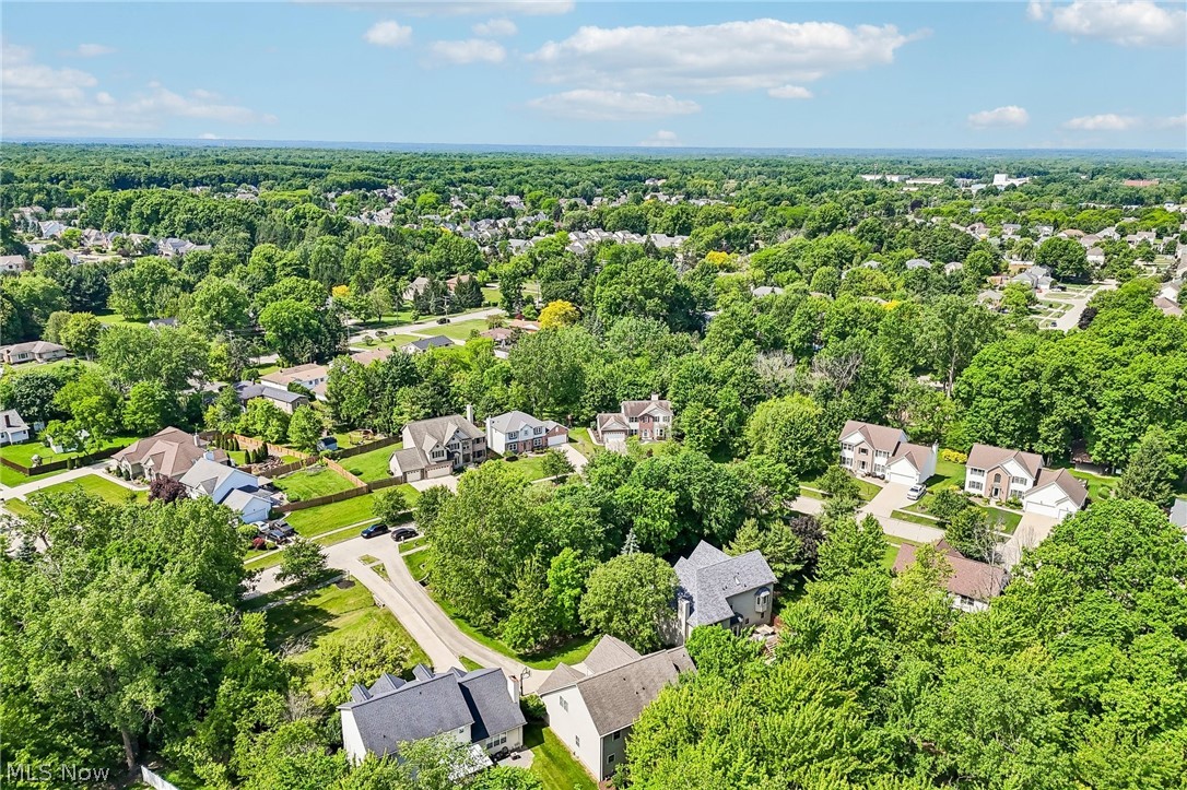 17459 Woodlawn Court Strongsville OH 44149