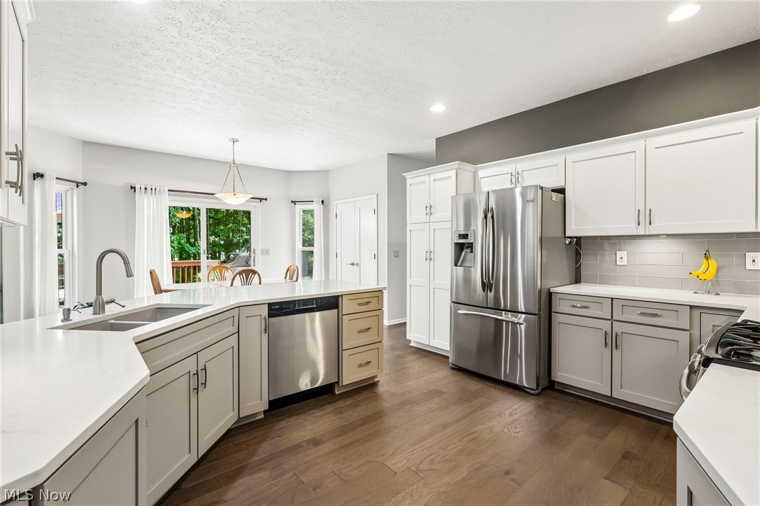 17459 Woodlawn Court Strongsville OH 44149