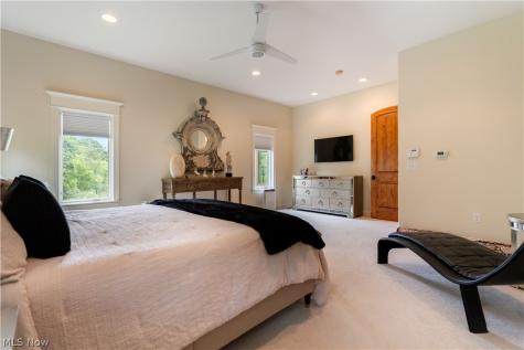 7995 Shady Stone Street NW Massillon OH 44646