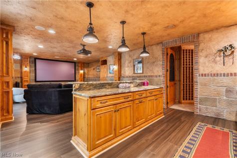 7995 Shady Stone Street NW Massillon OH 44646