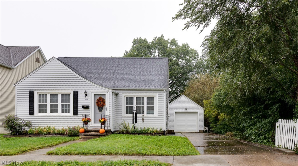 325 Harmon Street SW North Canton OH 44720